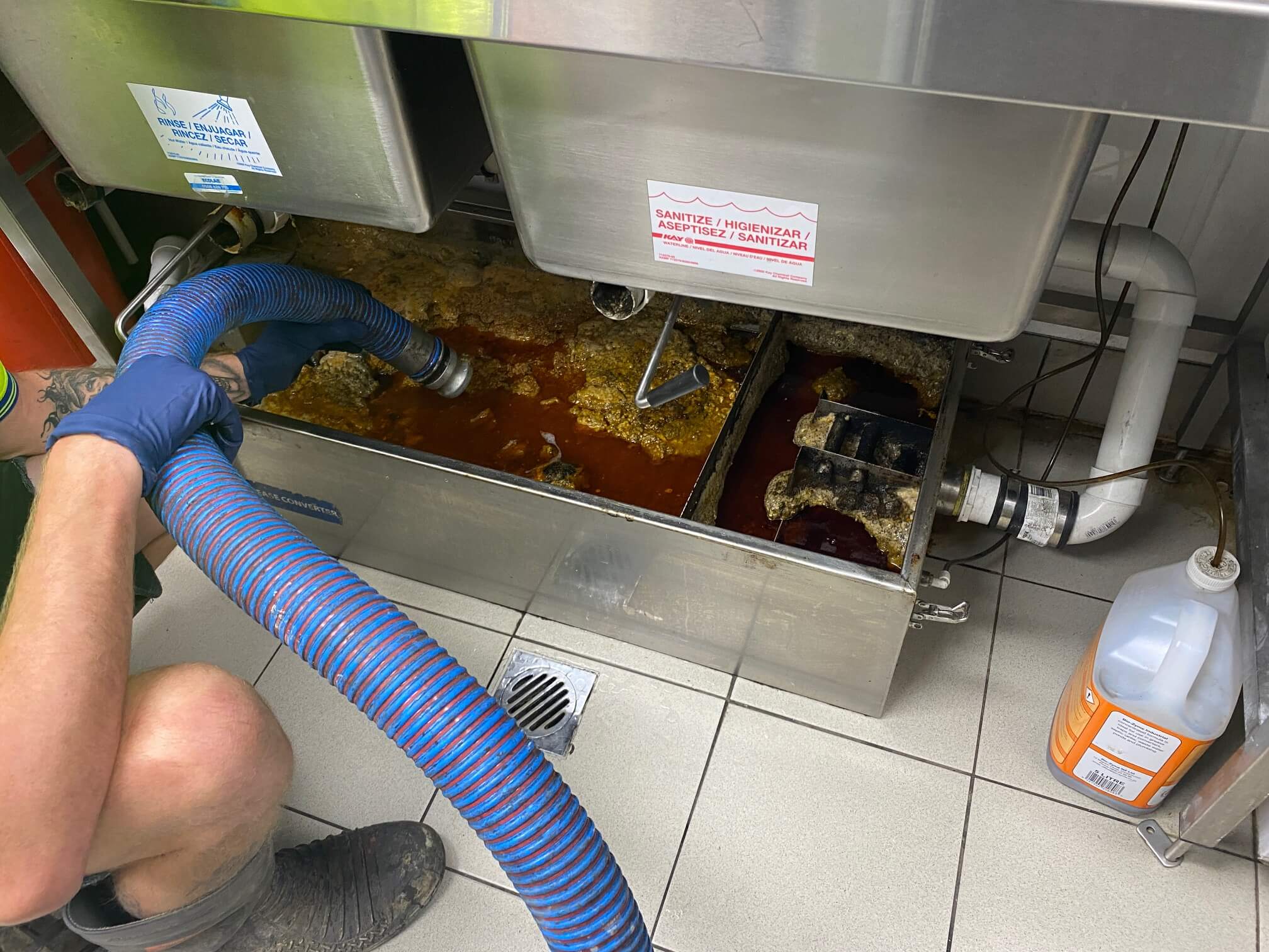 Grease Trap Cleaning in Benton